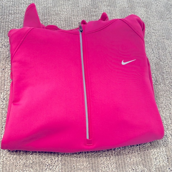 Pink Nike Dri Fit Top M - Picture 5 of 6